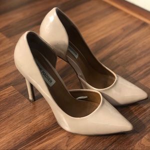 Nude Steve Madden pumps